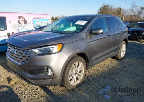 2023 Ford Edge Titanium z USA, uszkodzony, nr VIN 2FMPK4K91PBA19446